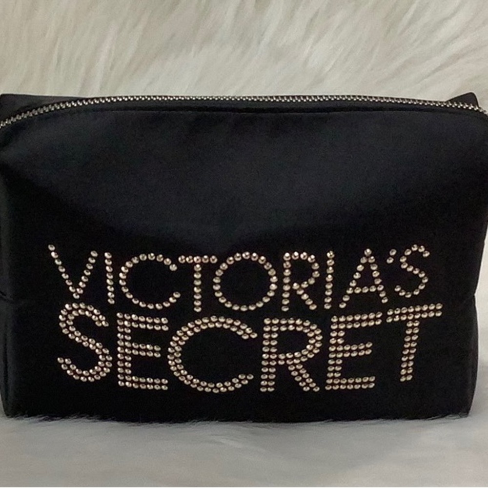 LIKE NEW 🩷 VICTORIA'S SECRET 🖤 Black Satin Make Up Bag